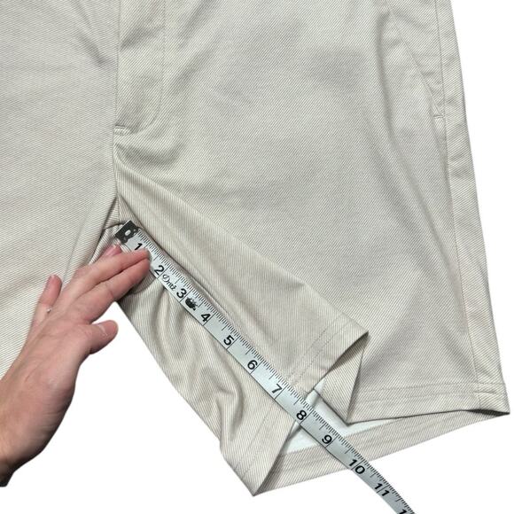 Robert Barakett Lomita Casual Short in Beige - Size 38 - Picture 5 of 5